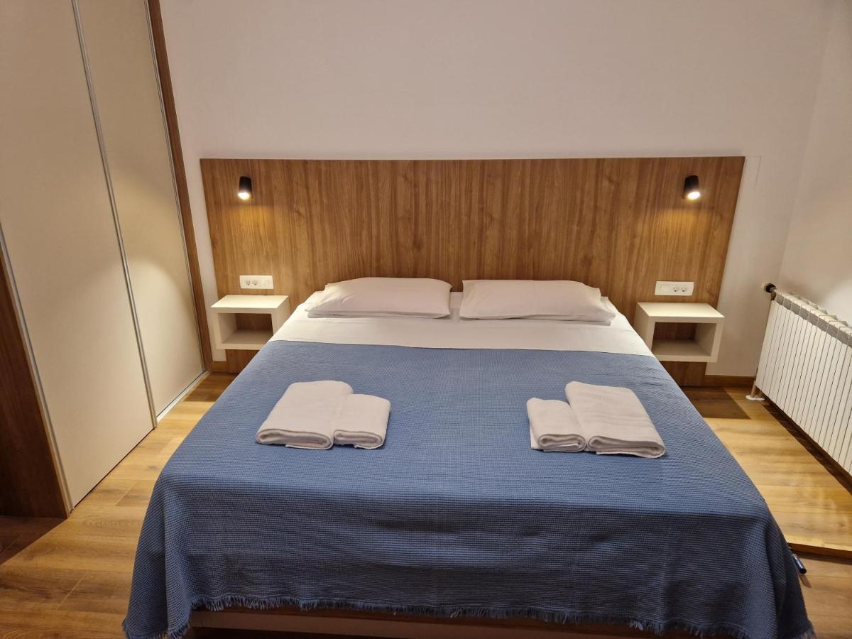 מאלינסקה Apartments Cerovic מראה חיצוני תמונה