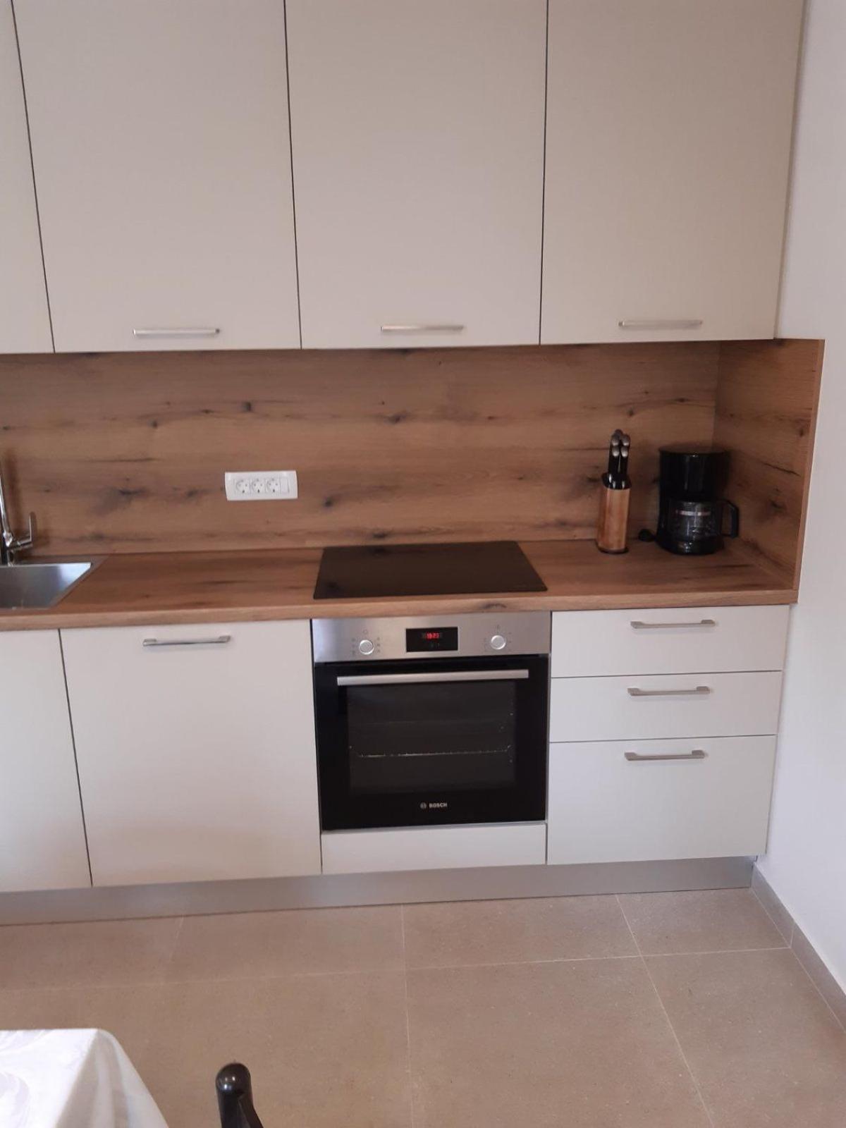 מאלינסקה Apartments Cerovic מראה חיצוני תמונה