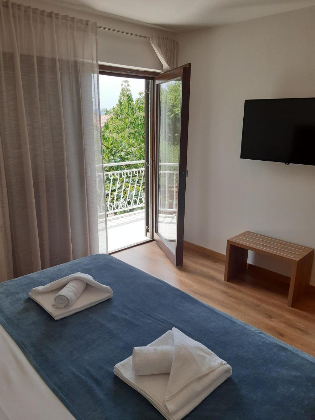 מאלינסקה Apartments Cerovic מראה חיצוני תמונה
